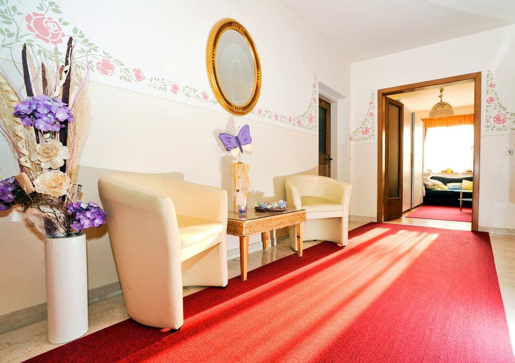 MARTINIHOF - Bad Tatzmannsdorf Hotell Rum bild