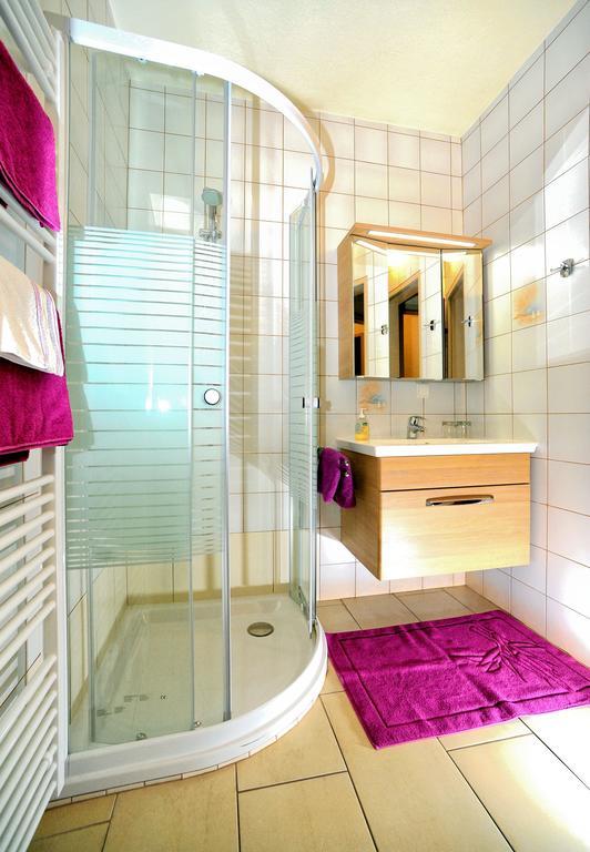MARTINIHOF - Bad Tatzmannsdorf Hotell Rum bild