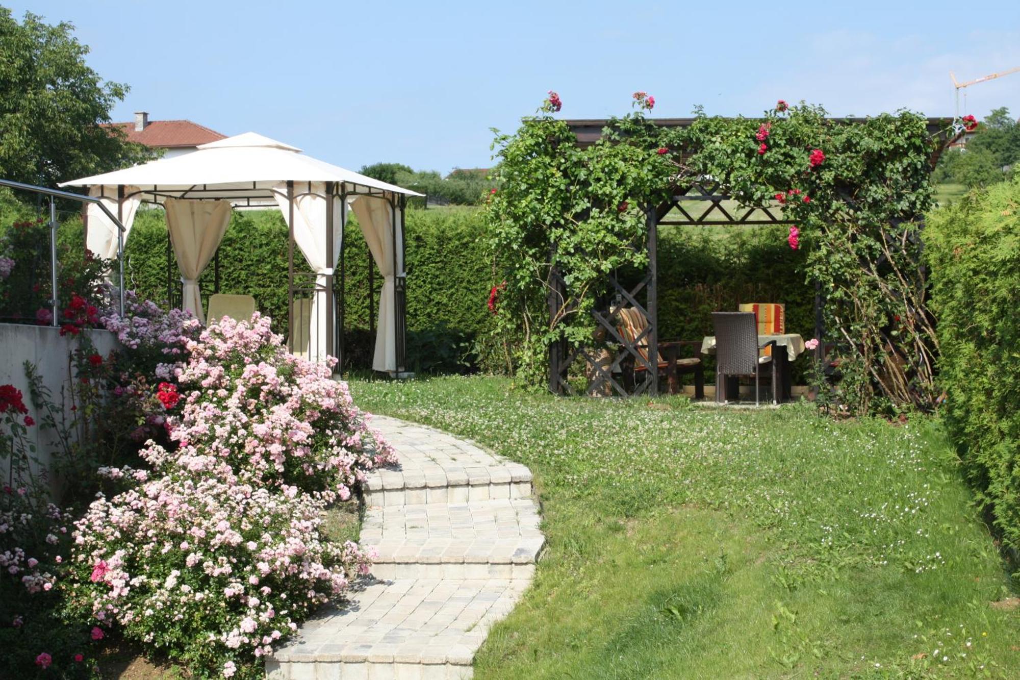 MARTINIHOF - Bad Tatzmannsdorf Hotell Exteriör bild