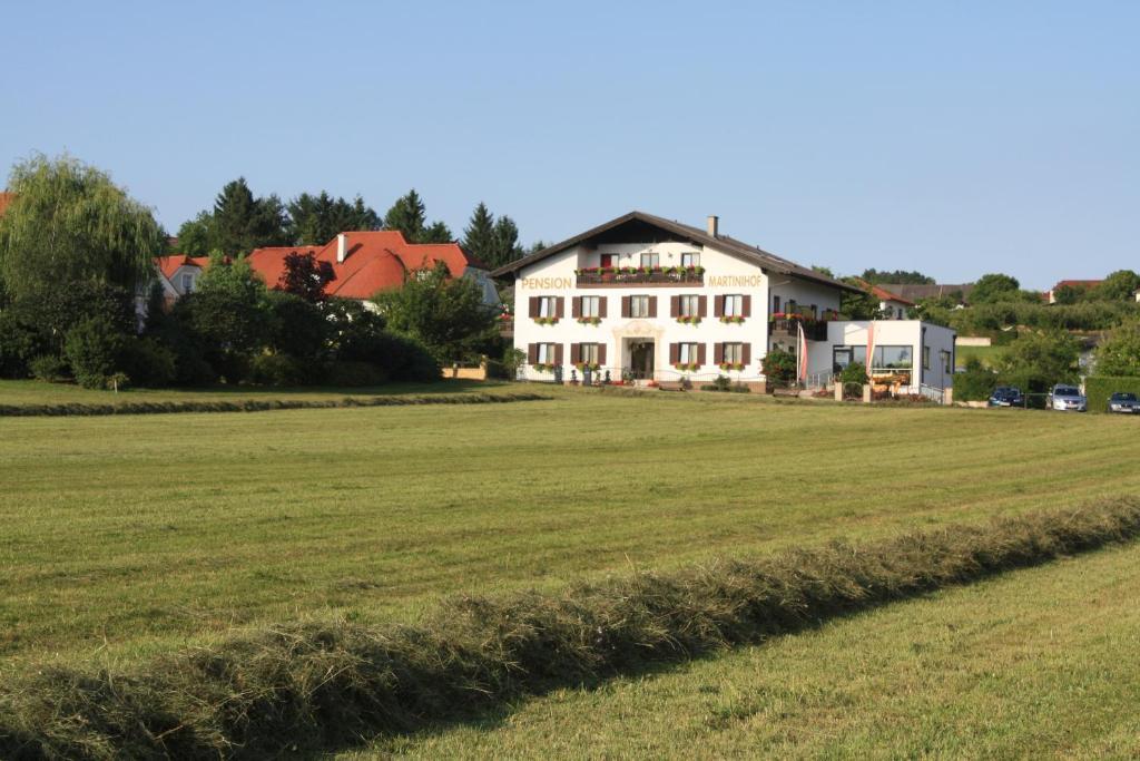 MARTINIHOF - Bad Tatzmannsdorf Hotell Rum bild